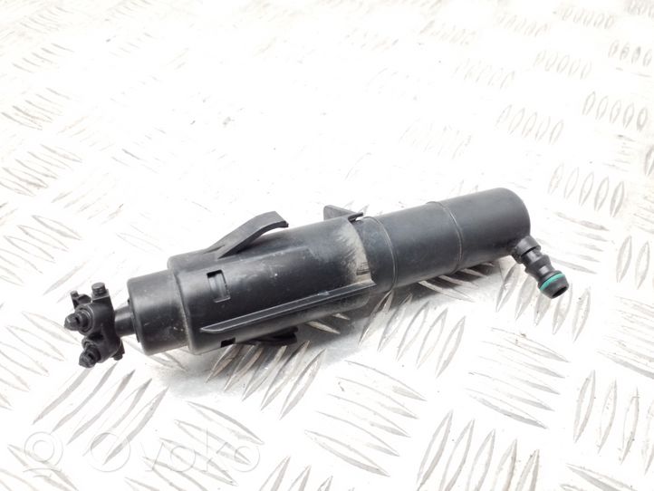 Volkswagen Jetta VI Difusor de agua regadora de faro delantero 5K0955978A