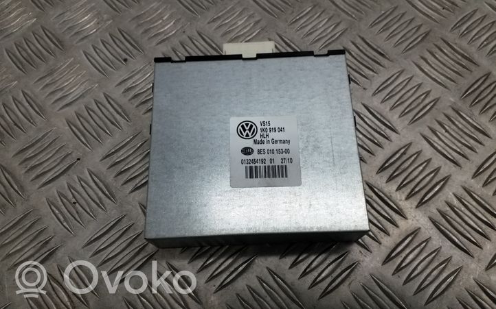 Volkswagen Tiguan Unité de contrôle à bord d'alimentation 1K0919041