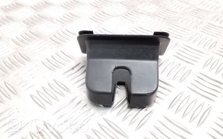 Volkswagen Jetta VI Tailgate/boot lid lock trim 5C6827520