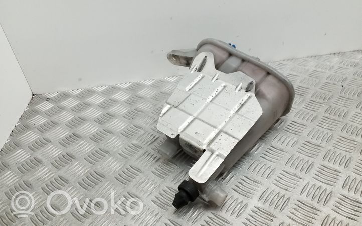 Audi A4 S4 B8 8K Serbatoio di compensazione del liquido refrigerante/vaschetta 8K0121405E