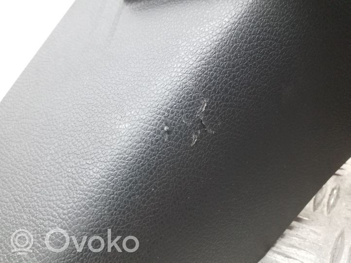 Volkswagen Golf VI Staffa di montaggio copertura ripiano portaoggetti 1K6867762AA