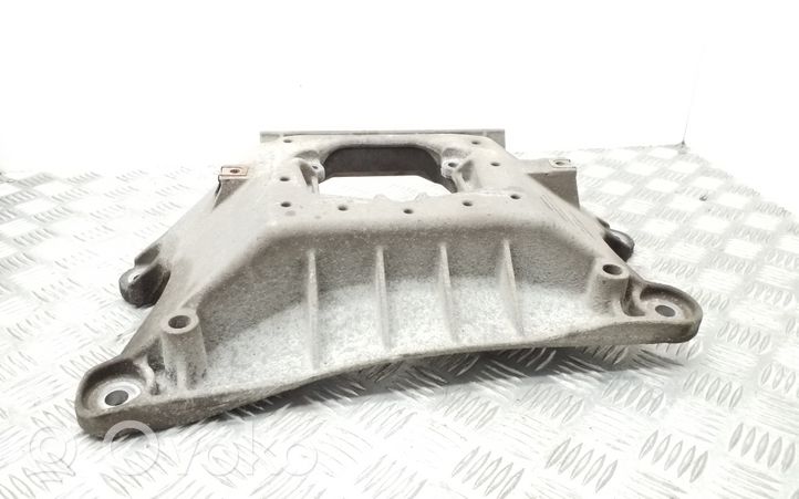 Audi A4 S4 B8 8K Supporto di montaggio scatola del cambio 8K0399263T