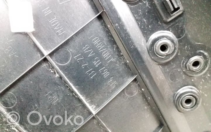 Seat Leon (5F) Takaoven verhoilu 5F4867115A