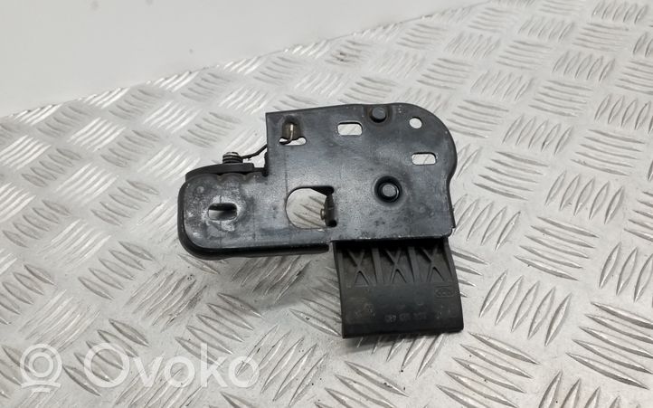 Volkswagen PASSAT CC Engine bonnet/hood lock/latch loop/hook 3C8823480