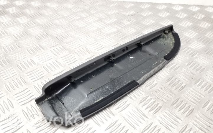 Audi A3 S3 8P Takaoven kahvan kehys 8P3867374A