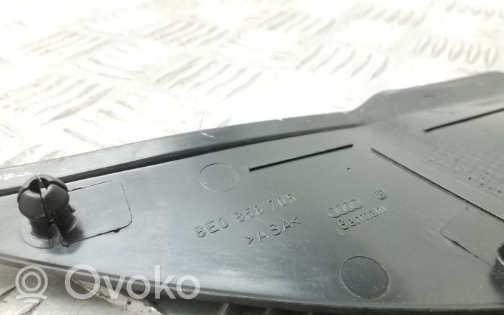 Seat Exeo (3R) Другая деталь отделки пере́дней дверей 8E0858705