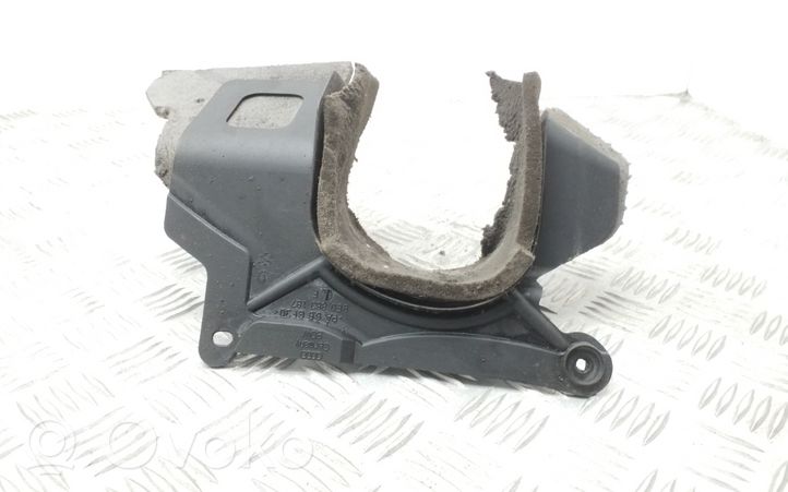 Seat Exeo (3R) Alustan etusuoja välipohja 8E0863187