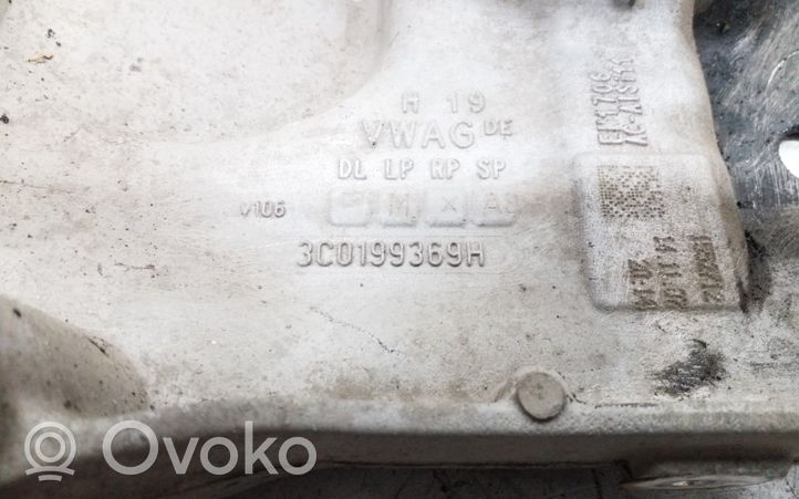 Volkswagen Tiguan Sottotelaio anteriore 3C0199369H