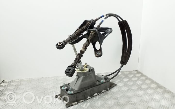 Volkswagen Golf VI Pavarų perjungimo mechanizmas (kulysa) (salone) 1K0711049CB