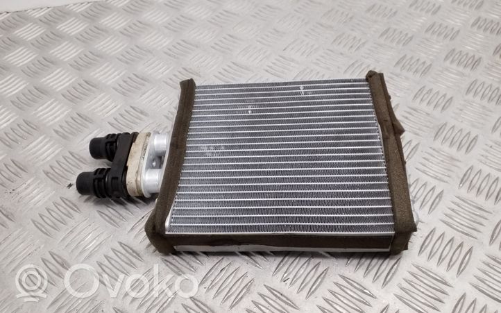 Skoda Rapid (NH) Radiateur soufflant de chauffage 6Q0121065M