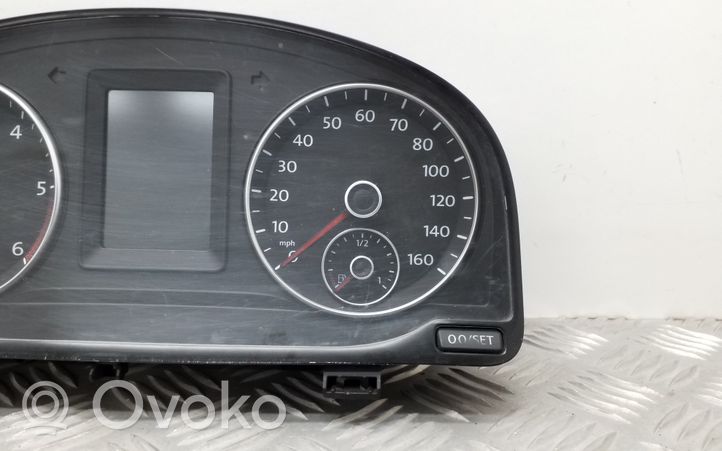 Volkswagen Touran II Tachimetro (quadro strumenti) 1T0920975C