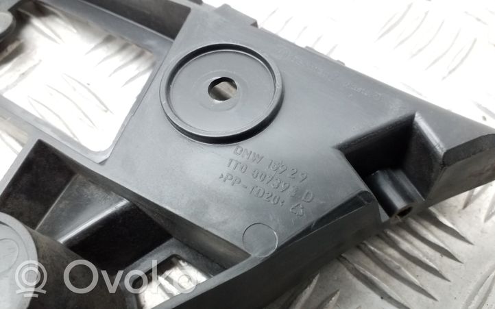 Volkswagen Touran II Staffa angolare del supporto di montaggio del paraurti 1T0807393D