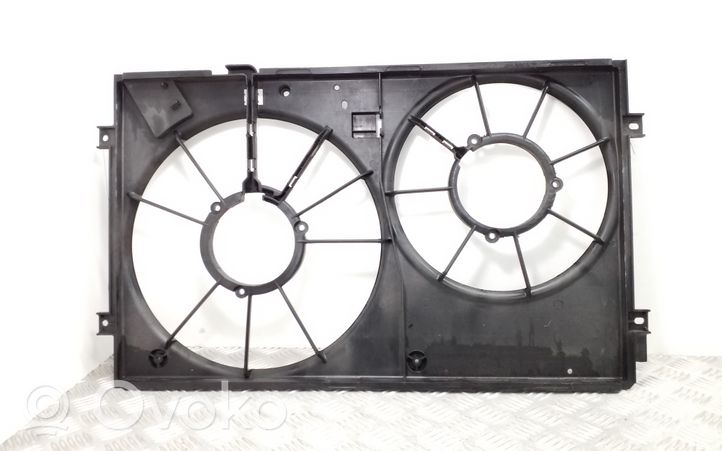 Seat Ibiza IV (6J,6P) Garniture de radiateur 1K0121207BB