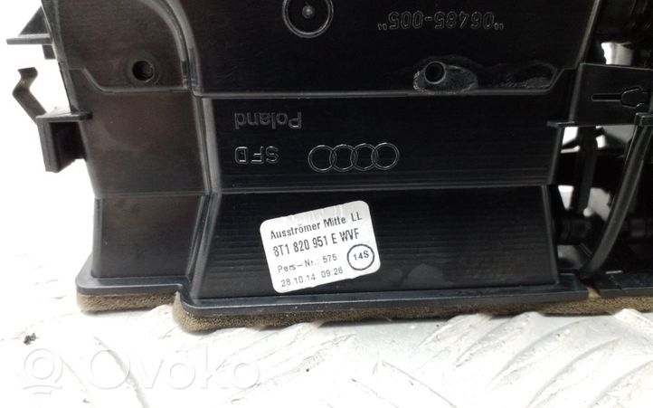 Audi A4 S4 B8 8K Griglia di ventilazione centrale cruscotto 8T1820951E