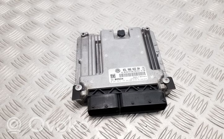 Volkswagen Tiguan Centralina/modulo motore ECU 03L906022RN