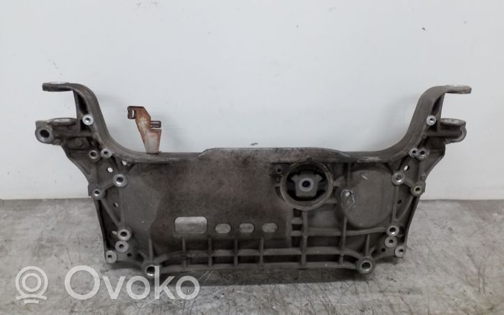 Volkswagen PASSAT B7 Sottotelaio anteriore 3C0199369F