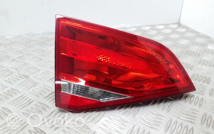 Audi A4 S4 B8 8K Lampy tylnej klapy bagażnika 