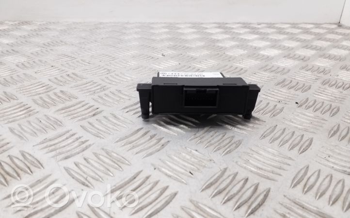 Volkswagen Jetta VI Gateway control module 7N0907530