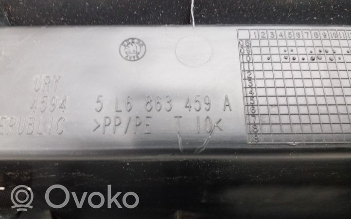 Skoda Yeti (5L) Osłona pasa bagażnika 5L6863459A