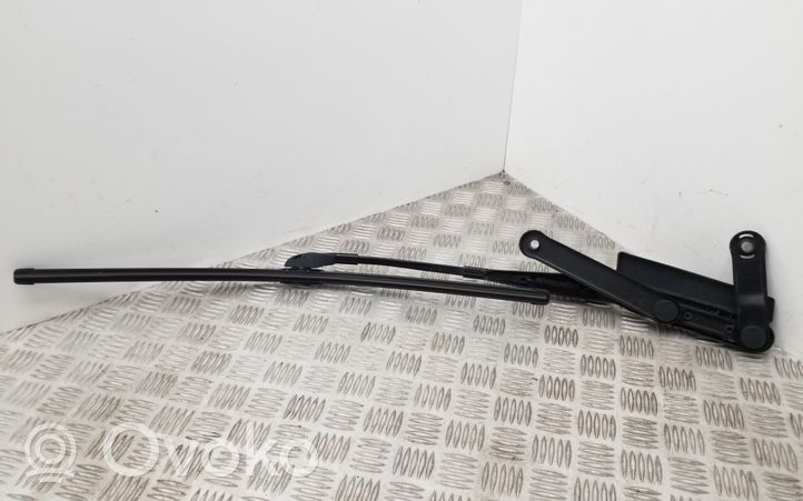 Volkswagen Touareg II Windshield/front glass wiper blade 7P0955410B