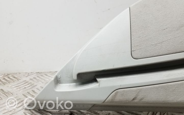 Volkswagen Touareg II (B) Rivestimento del montante (esterno) 7P6867246B