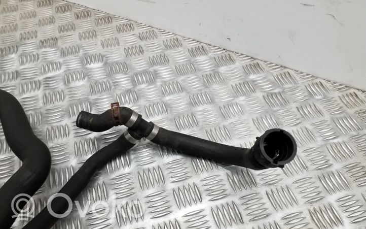 Skoda Octavia Mk3 (5E) Engine coolant pipe/hose 5Q0122051BJ