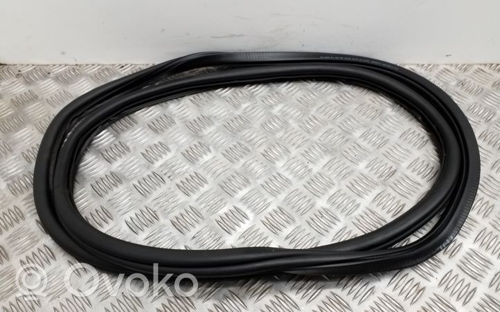 Volkswagen Golf VII Rear door rubber seal (on body) 5G9867913B