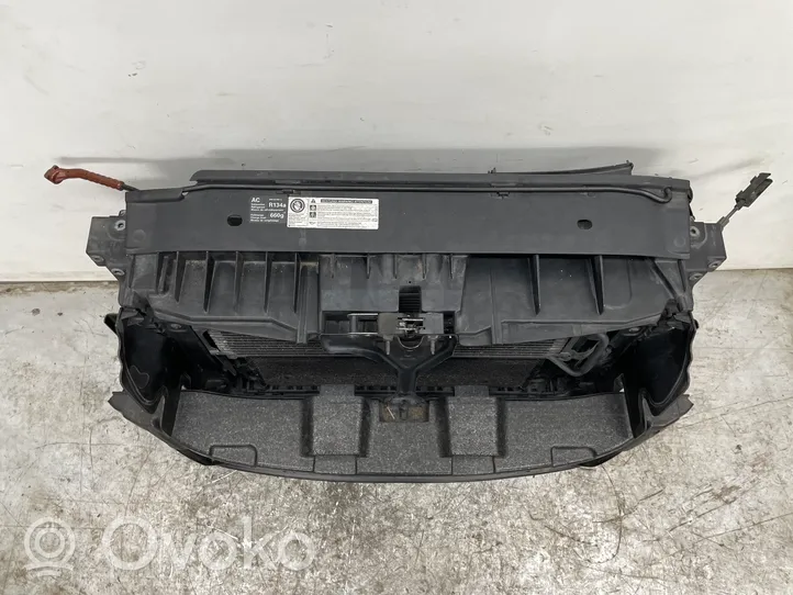 Volkswagen Tiguan Pannello di supporto del radiatore 5N0317010C