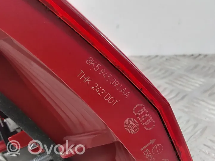 Audi A4 S4 B8 8K Feux arrière sur hayon 8K5945093AA