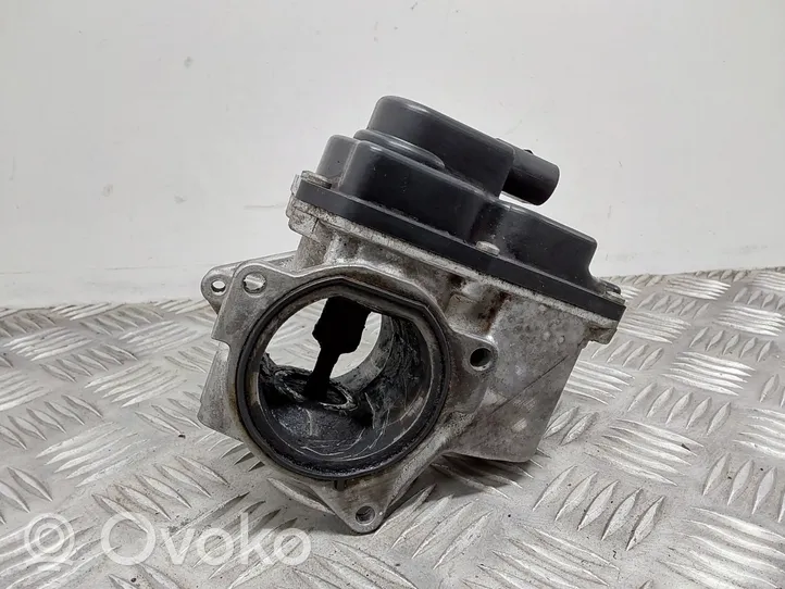 Volkswagen Tiguan Zawór EGR 03L131501K