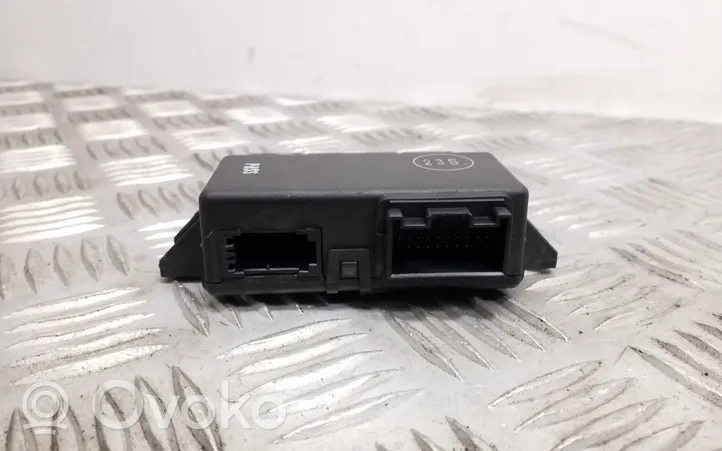 Audi A1 Gateway control module 8X0907468A