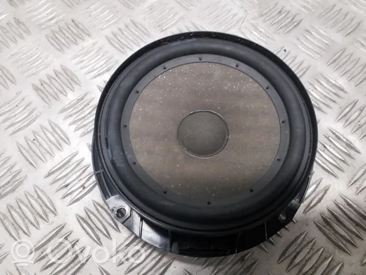 Volkswagen Scirocco Enceinte de porte arrière 1K8035454