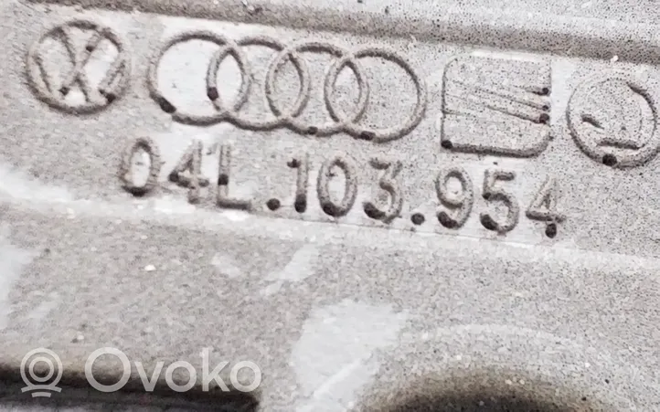 Audi A3 S3 8V Variklio dangtis (apdaila) 04L103954