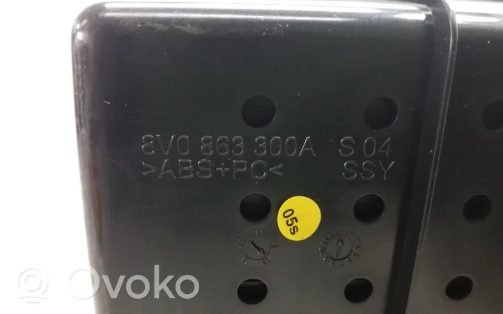 Audi A3 S3 8V Główny schowek tunelu środkowego 8V0863300A