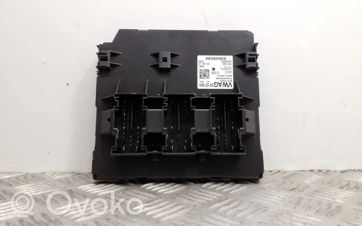 Volkswagen Jetta VI Module confort 5K0937084H