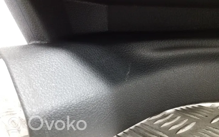 Volkswagen Tiguan Verkleidung seitlich Rücksitzbank unten 5N0868270