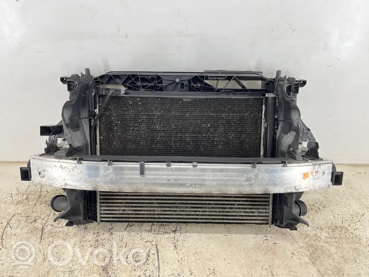 Audi Q3 8U Marco panal de radiador 8U0805662