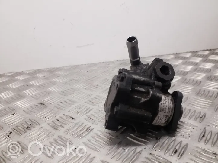 Audi A5 8T 8F Pompe de direction assistée 8K0145156N