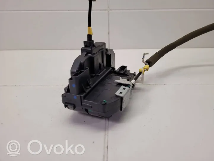 Renault Kadjar Front door lock 