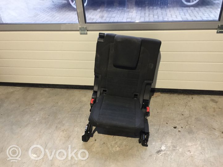 Volkswagen Touran II Rear seat 