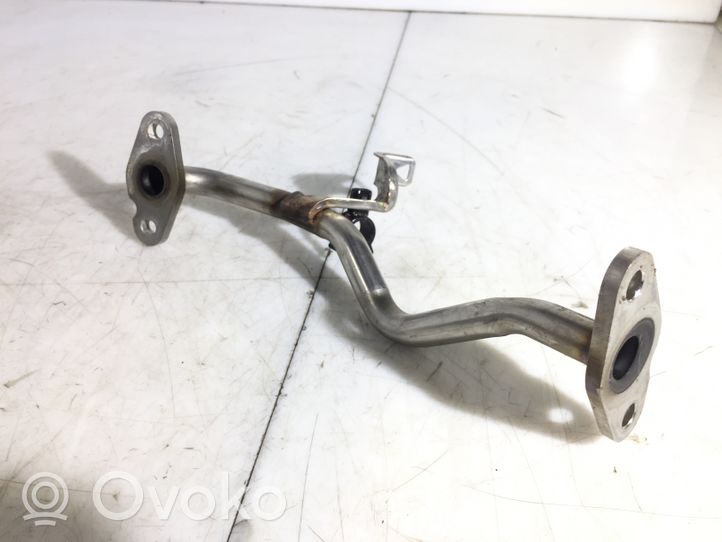 Toyota Yaris Tuyau de raccordement solide EGR 