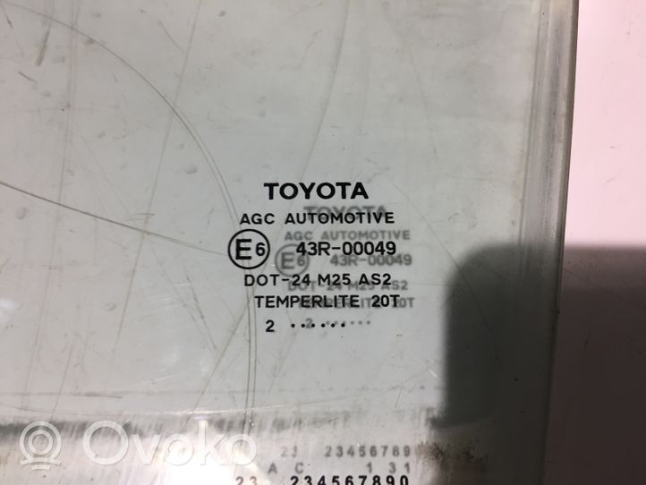 Toyota Auris E180 Etuoven ikkunalasi, neliovinen malli 43R00049