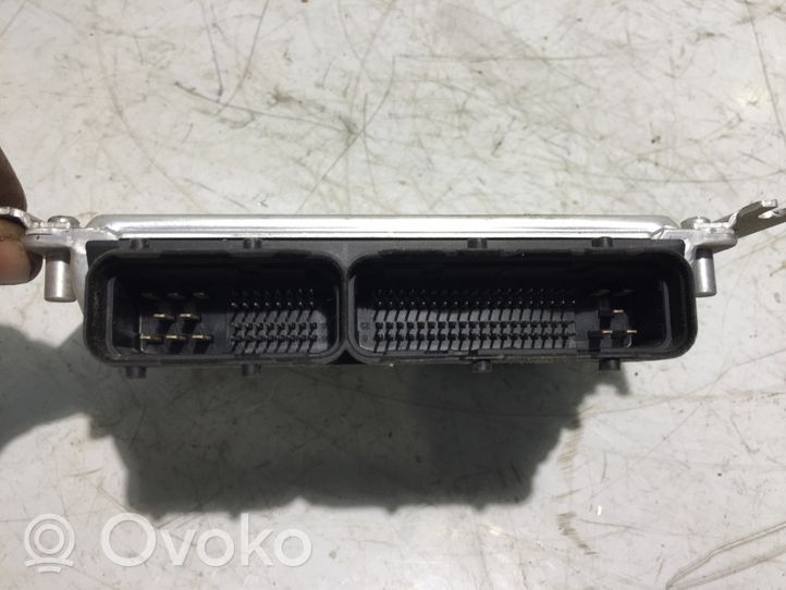 Hyundai H-1, Starex, Satellite Centralina/modulo del motore 0281011577