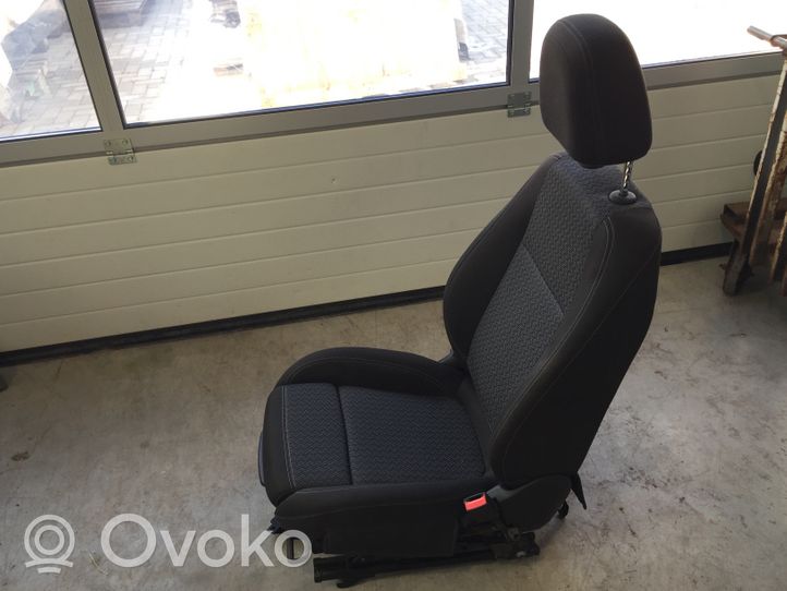 Opel Mokka Fotel przedni pasażera 
