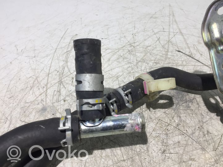 Toyota Yaris Durite de refroidissement tube 