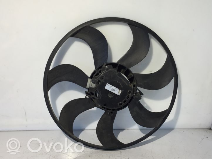 Nissan Qashqai Hélice moteur ventilateur M170451