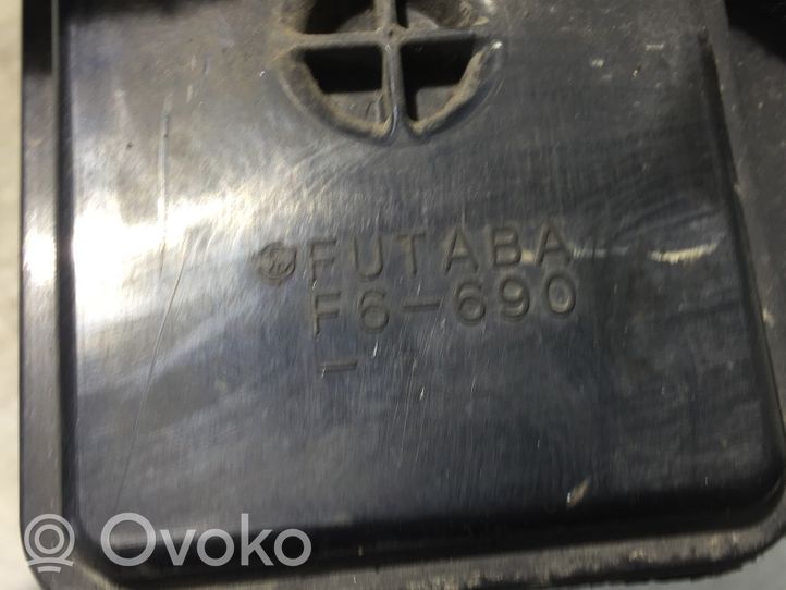 Honda Civic IX Aktiivihiilisuodattimen polttoainehöyrysäiliö F6690