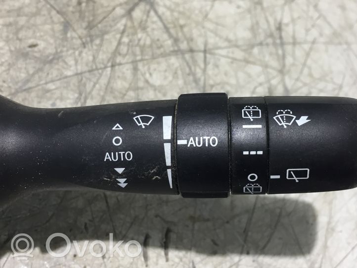 Toyota Yaris Wiper turn signal indicator stalk/switch 0D19017F936