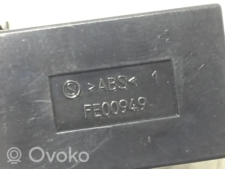 Toyota Auris E180 Gniazdo / Złącze USB 861900D030