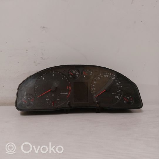 Audi A4 S4 B5 8D Tachimetro (quadro strumenti) 8D0919880M